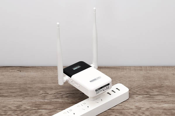 Wireless Repeater – Thiết bị mở rộng phạm vi phủ sóng Wi-Fi